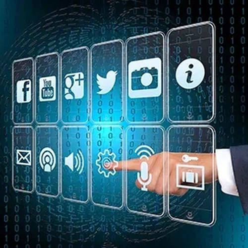 Bí Linn Ag Seó Crua-earraí Vársá!